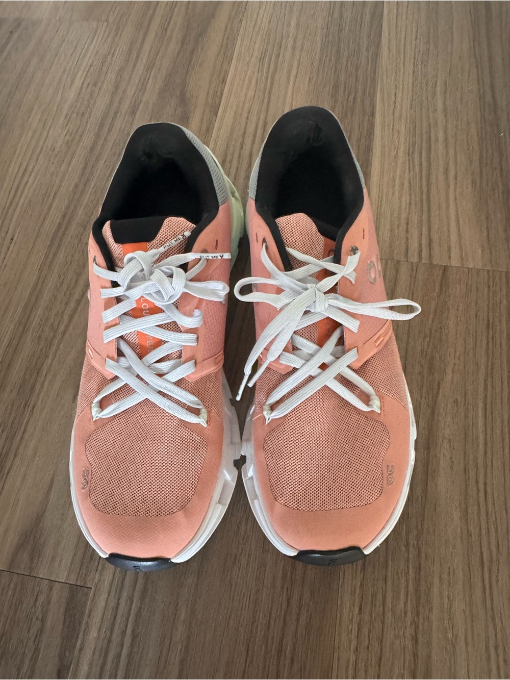 On Running Women’s Coral Pink Athletic Sneakers